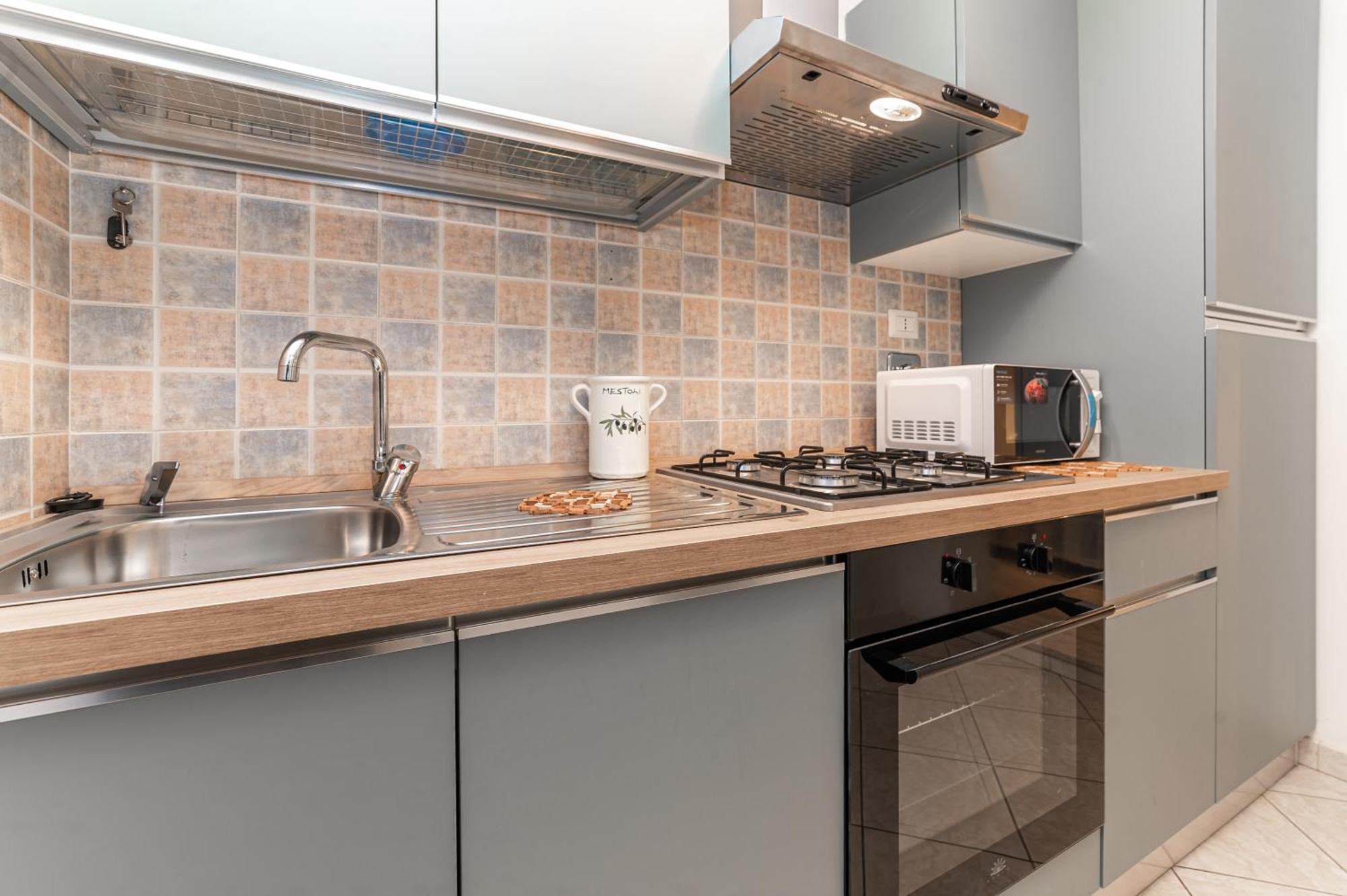 Ernest Loft - Metro Pietralata, Terrace & Parking Apartment *